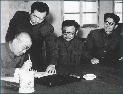 抗美援朝战争回顾 精彩图片诉说战火纷飞的年