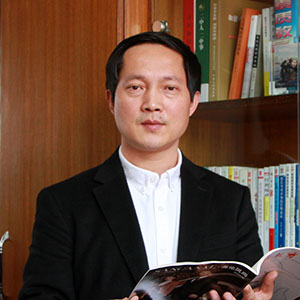 蔡小雄 浙江省杭州高级中学校长